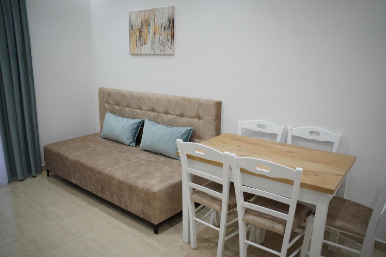 Apartments Costa Azzurra Велипойе Экстерьер фото